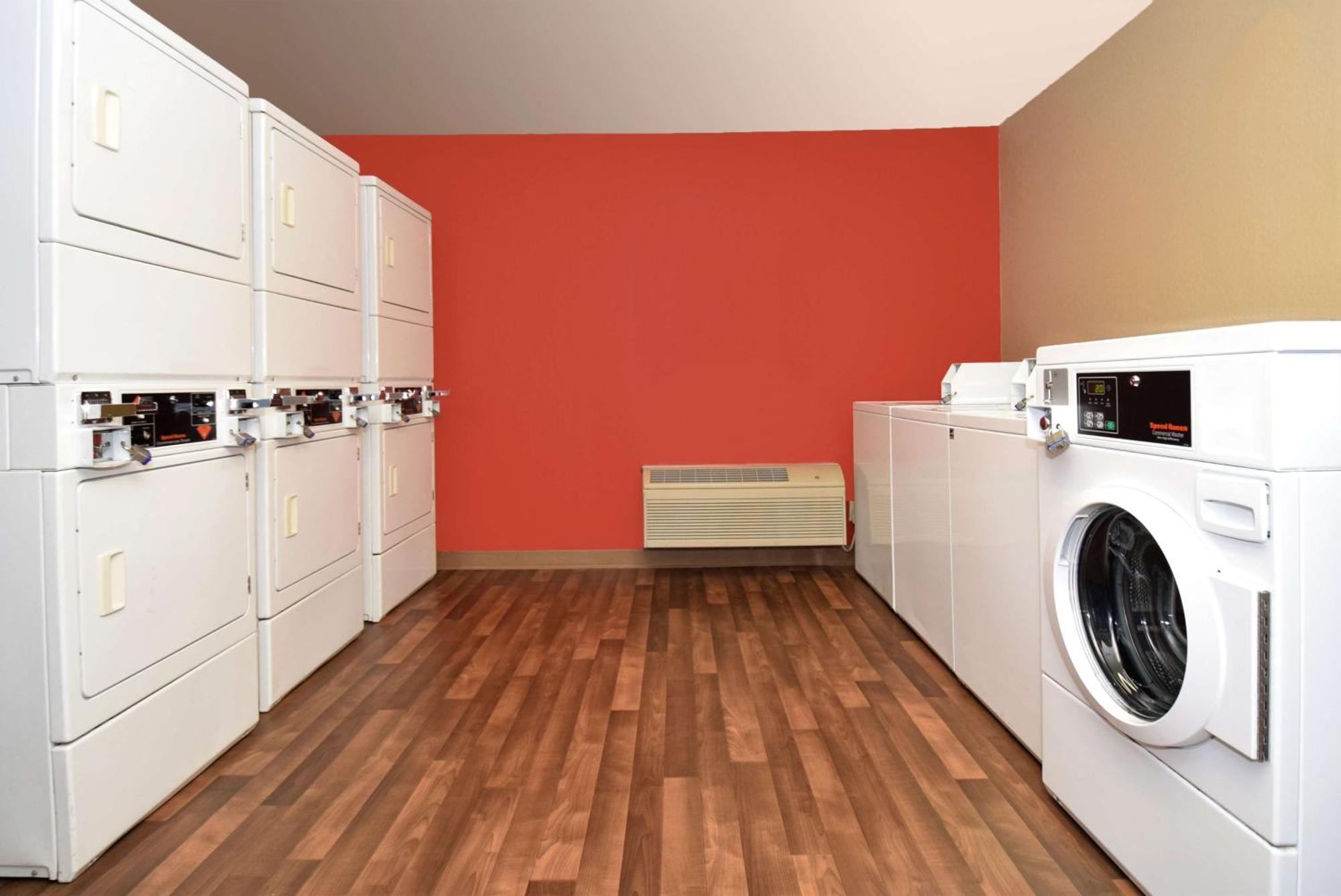 Extended Stay America Select Suites - Hartford - Manchester Eksteriør billede